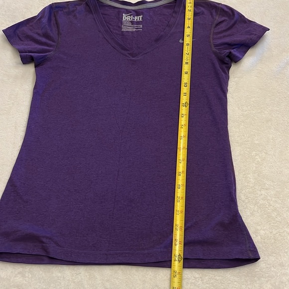 Nike dri fit shirt - Picture 5 of 7